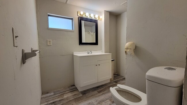 Photo - 2 Bed | 1 1/2 Bath | Fenced & Gated 1/4 Acre of land