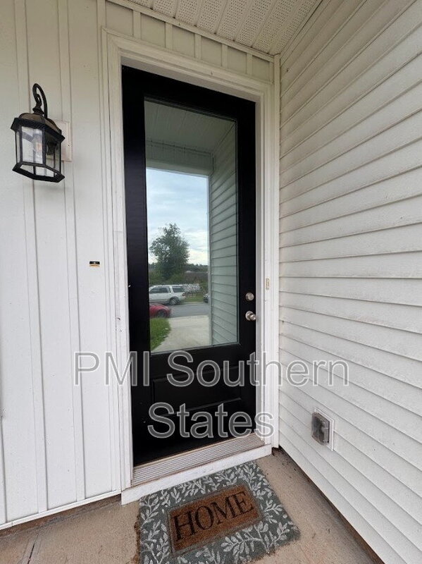 Photo - 207 Clarus Crk Wy