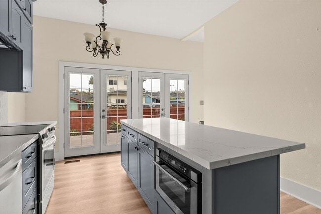 Photo - 8633 Wabash Ave S