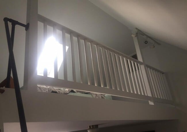 Photo - 1122 E Market St Unit B