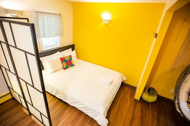 Photo - 706 E Stuart St