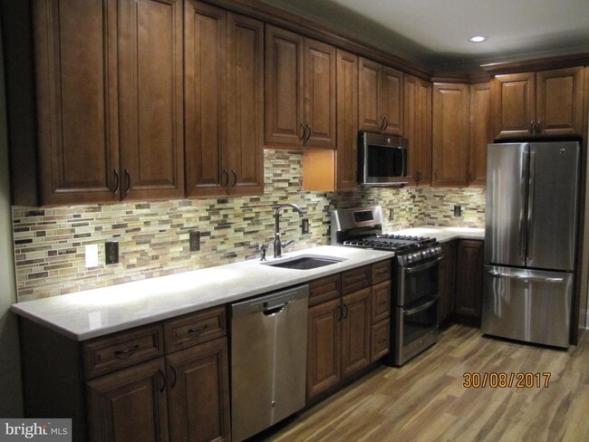 Building Photo - 255 Nassau St Unit 301 Rental