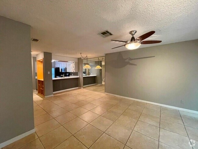 Building Photo - 3801 Menchaca Rd Unit 46 Rental