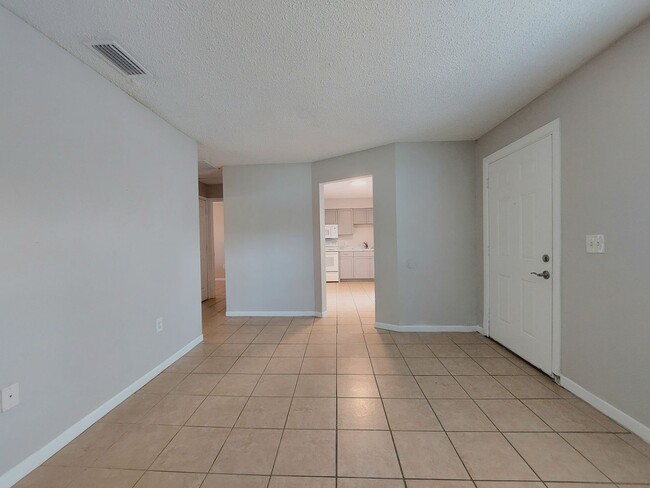 Photo - Coming Soon! 2 Bedroom, 1 Bathroom Duplex ...