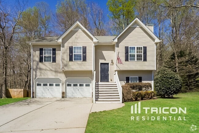 Building Photo - 142 Farmington Dr Rental