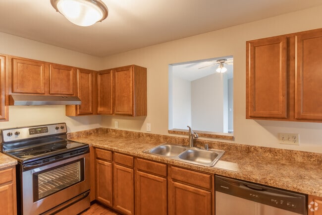 2BR, 1.5BA - 1,175 SF - Sky Harbor Apartments