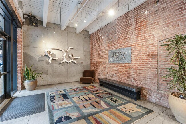 Photo - 416 NW 13th Ave Unit 305