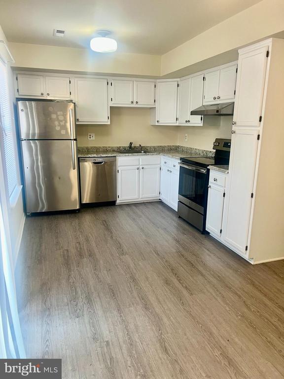 Photo - 2753 Bixby Rd