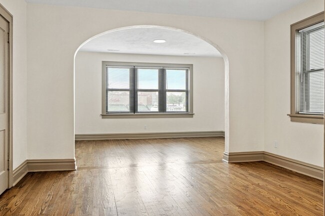 3805 S Kingshighway Blvd Unit 3807A - 918