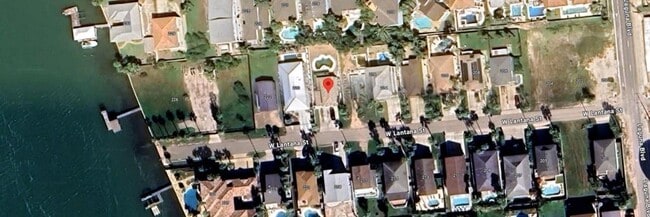 Photo - 218 W Lantana St