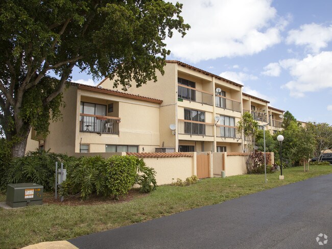 Photo - Del Rio Village Townhomes