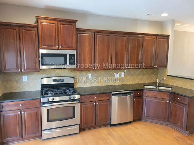 Photo - Beautiful Townhome steps away from the Beltline!