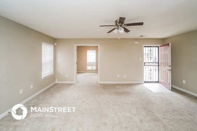 Photo - 3039 Meadows Ln