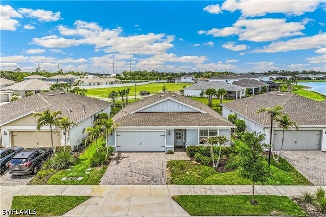 42425 Cascade Dr