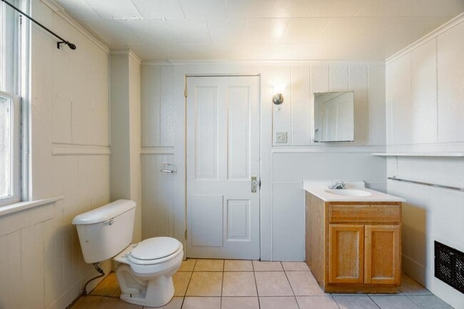 Photo - 313 Cherry St