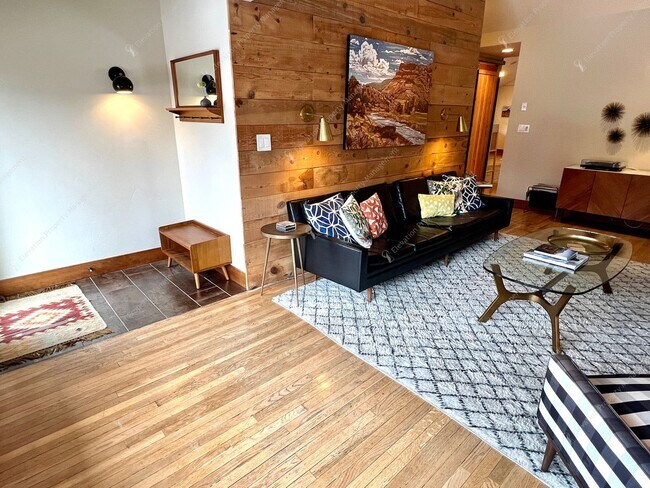 Photo - *Unfurnished* Charming, updated and walkab...