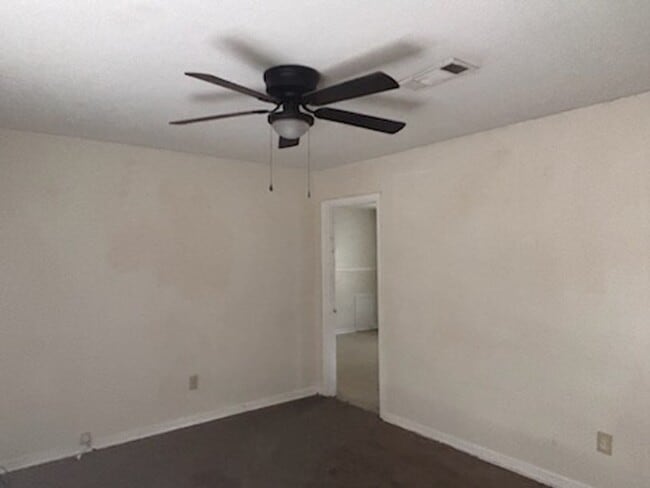 Photo - 1374 Dianne Dr