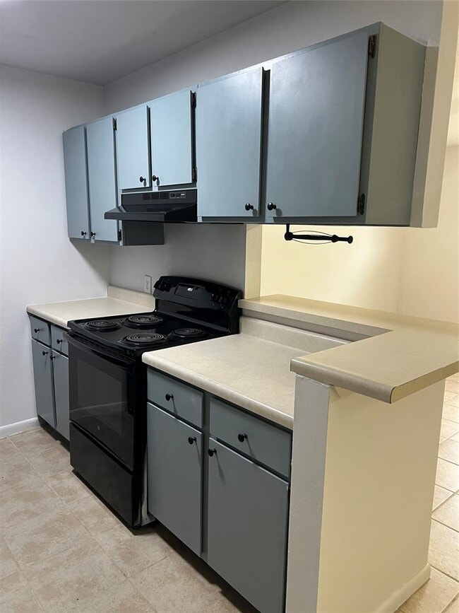 Photo - 1301 Greenlawn Pkwy Unit C