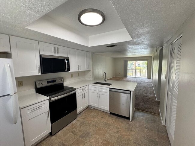 Photo - 212 Cypress Ln