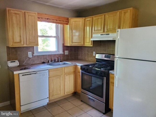 Photo - 14 Tansboro Rd Unit 2