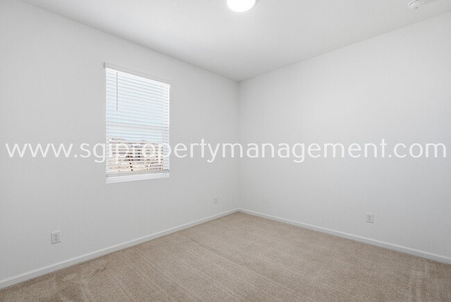 Photo - 25489 W Fraktur Rd