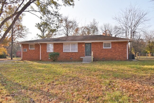 Building Photo - 3BR+bonus room home in North Murfreesboro, one level, Siegel Middle & High!