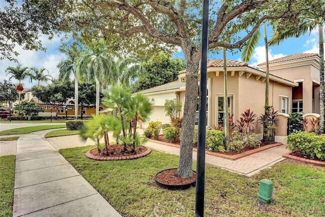 Photo - 5818 NW 119th Dr