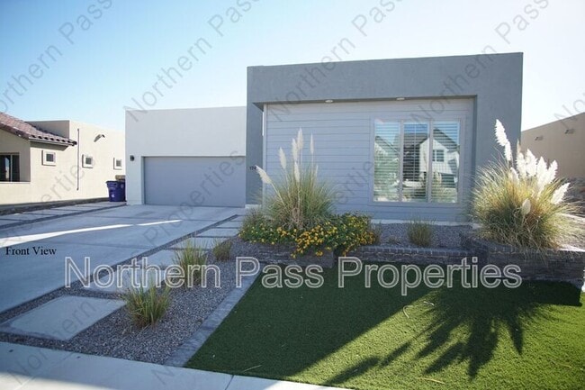 Photo - 1746 Buckboard St