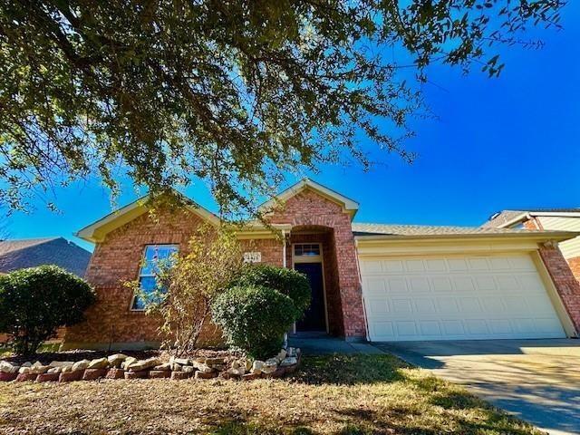 Photo - 4411 Blackberry Rd