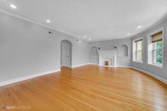 Photo - 6144 N Washtenaw Ave Unidad 4