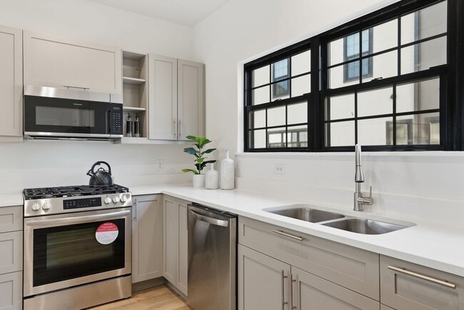 Photo - 11925 N Hoa Sen Cir