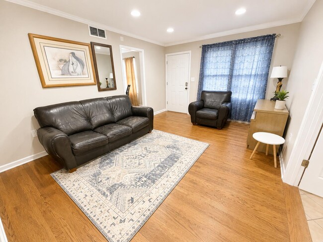 Photo - 103 N Garth Ave