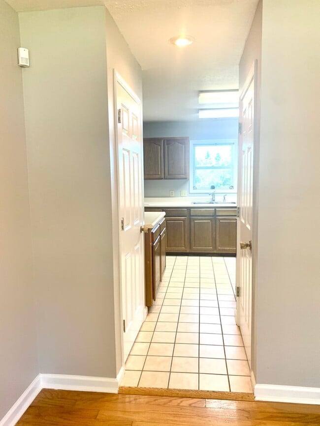 Photo - 1520 E Matlock Rd