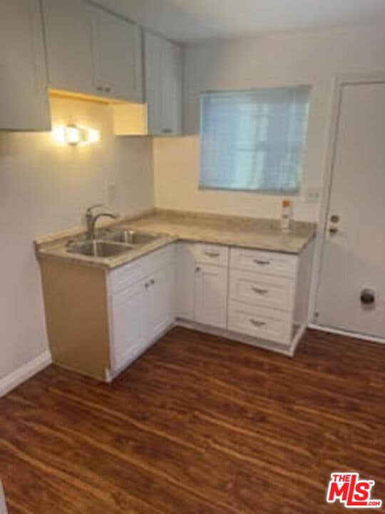 Photo - 1138 W 109th Pl