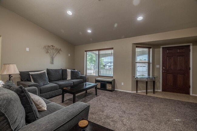 Photo - 8544 S Thunderbird Dr