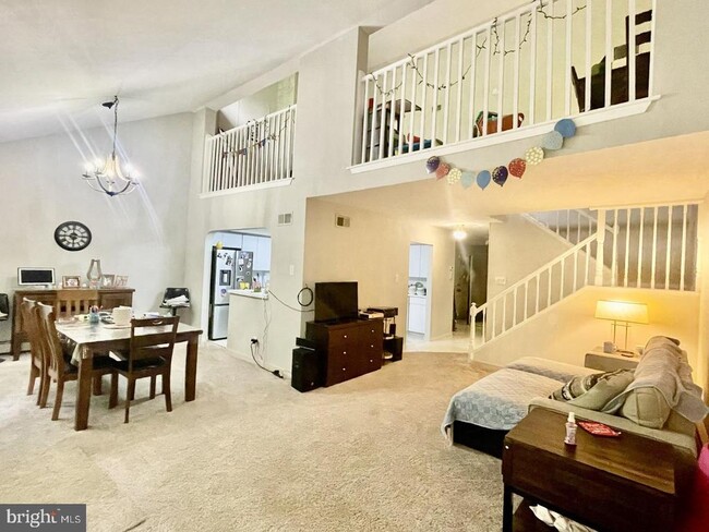 301 Browning Ln