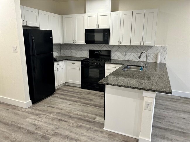 Photo - 6827 Mcwilliams Dr Apartment Unit A