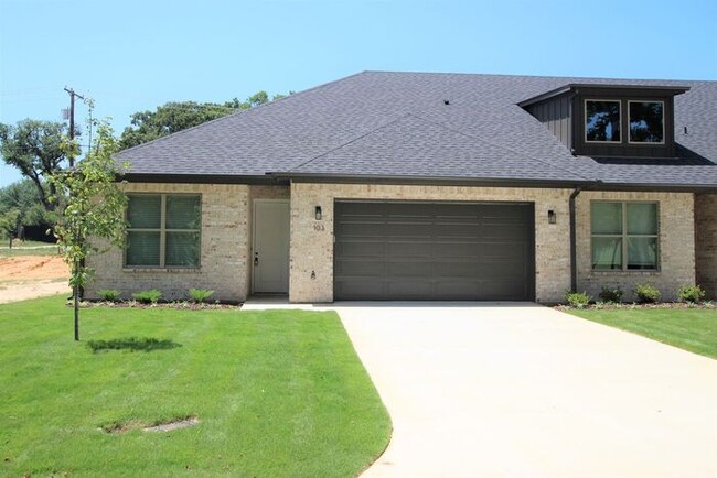 3 Bedroom 2 Bathroom in South Tyler!! - 3 Bedroom 2 Bathroom in South Tyler!! House