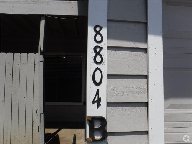 Building Photo - 8804 Schick Rd Rental