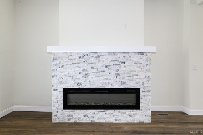 Photo - 5750 Waterman Blvd