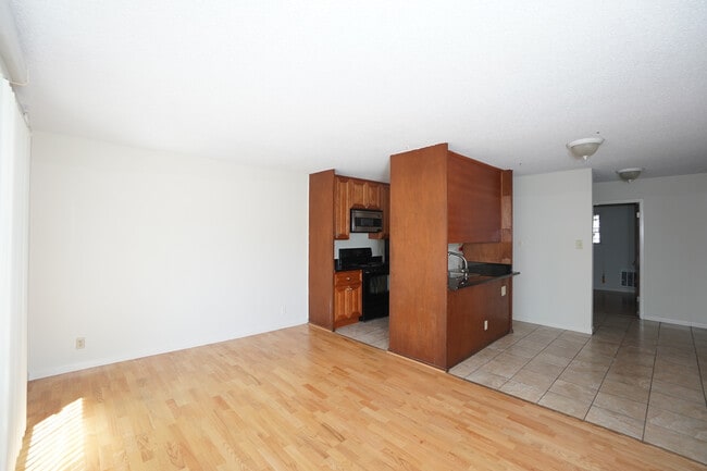 Photo - Parker House