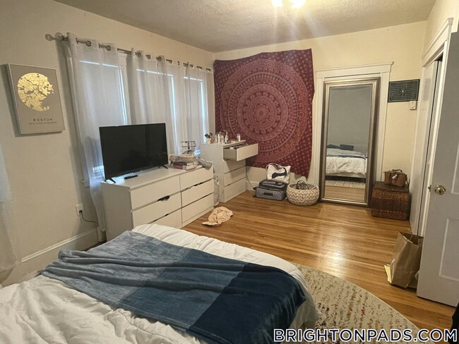 Photo - 2 Corinne Rd Apartment Unit 1