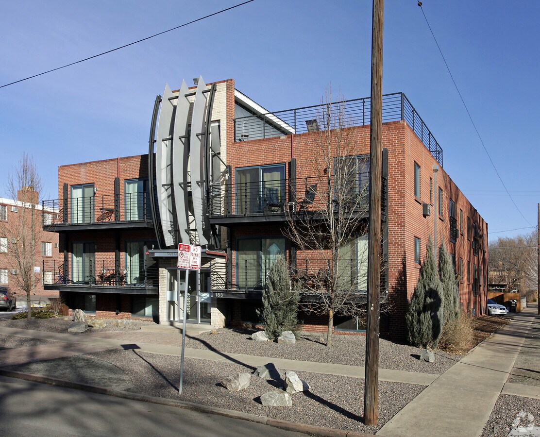 Photo - Skye Condos III