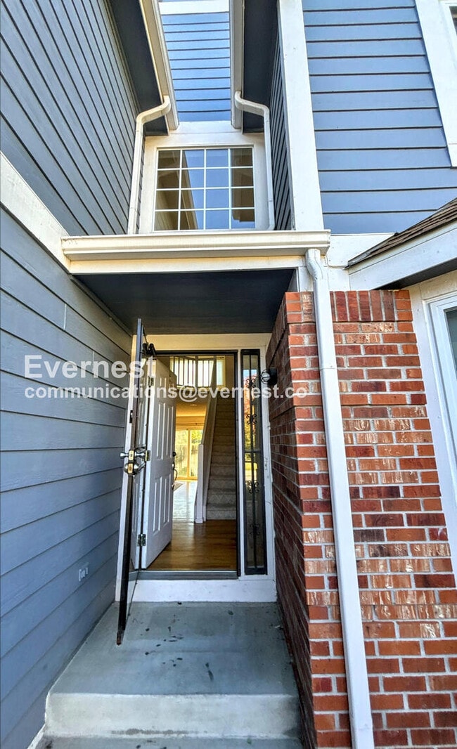 Photo - 18618 E Grand Cir
