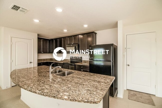 Photo - 4 Bedroom Pet-Friendly Home in Lakeland, F...