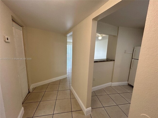 Photo - 4255 N University Dr Unit 309