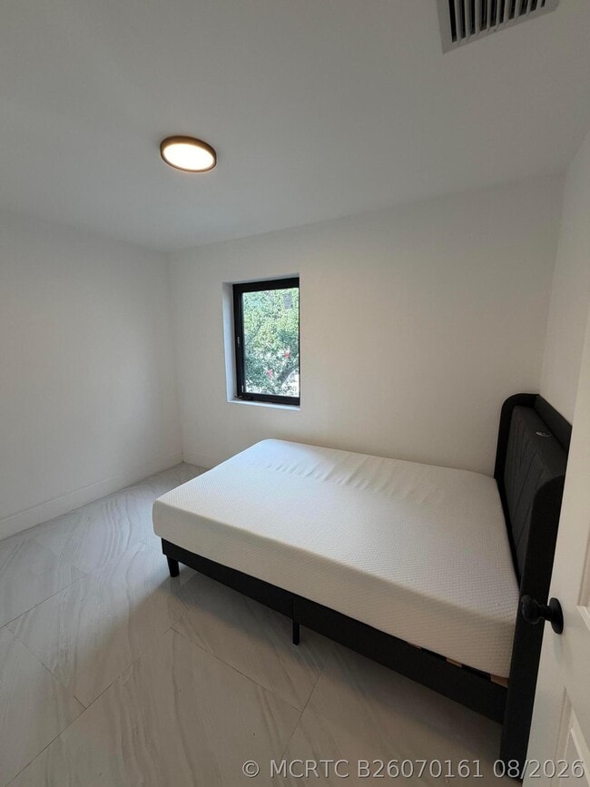 8211 Biscayne Blvd Unit 2