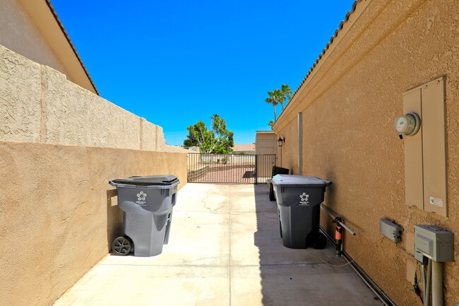 Photo - 1820 Ambas Dr