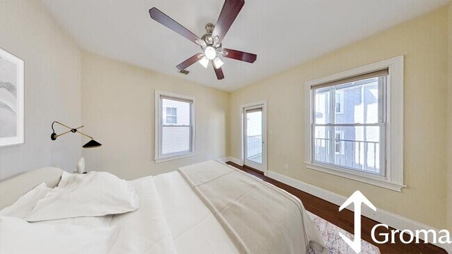 Photo - 28 Fisher Ave Unit 3