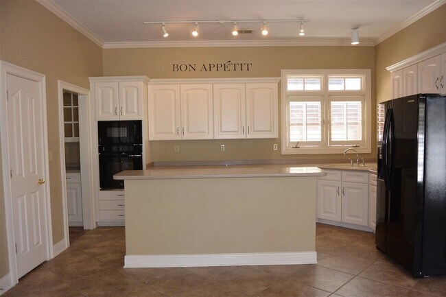 Photo - 865 Schilling Farm Cir